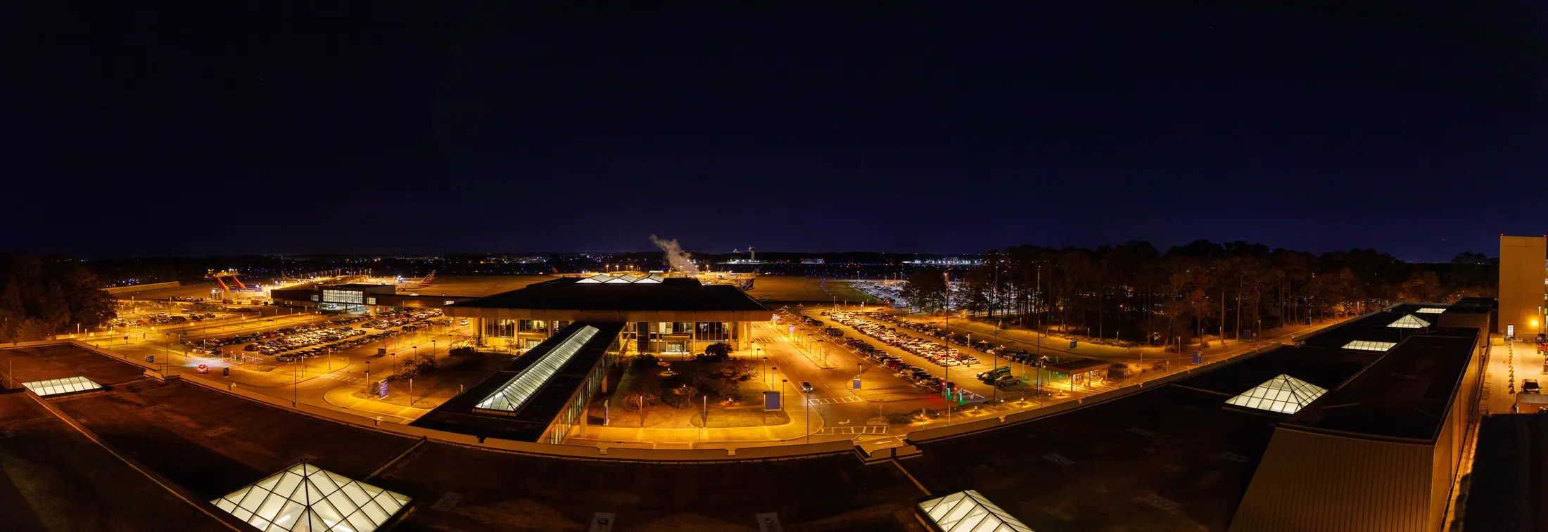 Wide panoramic photo by Addin Midua